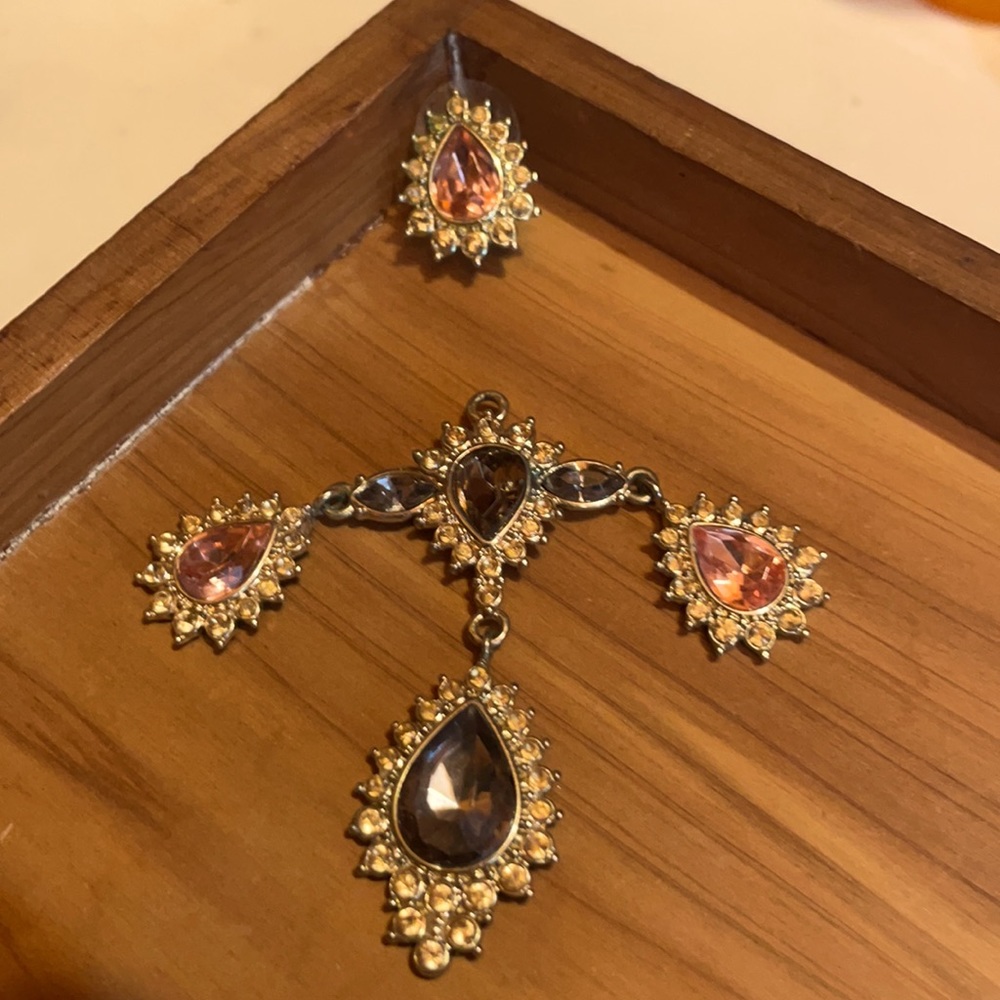 Jewelry Collection - Picture 6 of 12